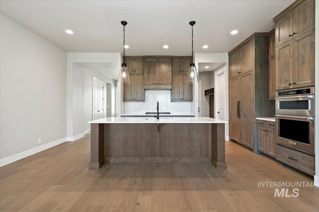 7353 Powell Pl., Eagle, ID 83629