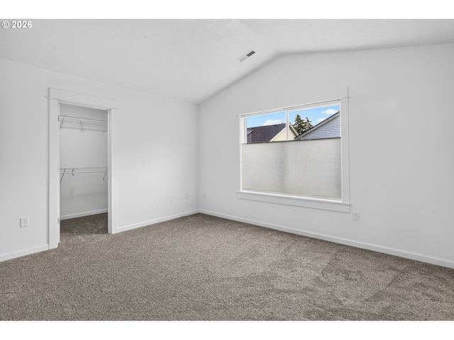 38417 REDWOOD St, Sandy, OR 97055