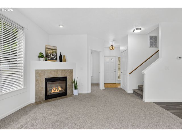 38417 REDWOOD St, Sandy, OR 97055