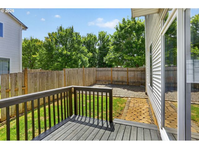 38417 REDWOOD St, Sandy, OR 97055