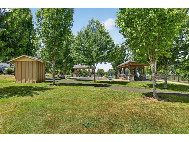 38417 REDWOOD St, Sandy, OR 97055