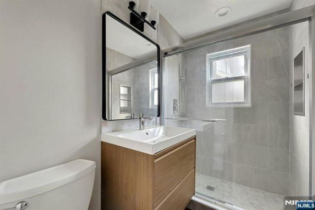 2 Carlen Court, Fairview, NJ 07022