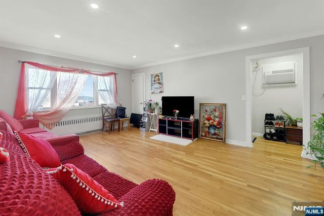 2 Carlen Court, Fairview, NJ 07022