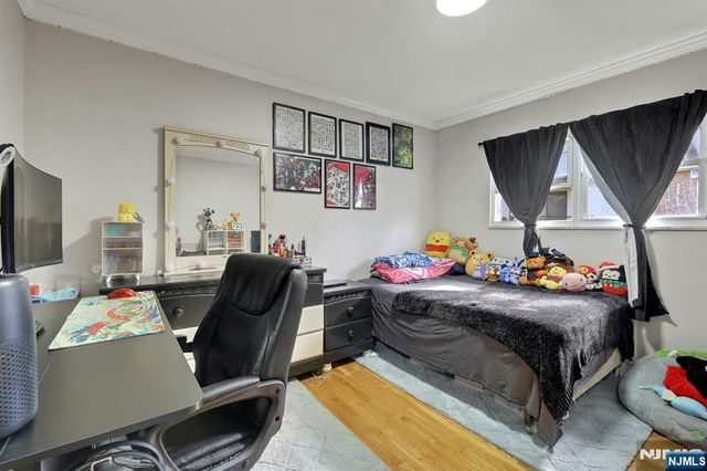 2 Carlen Court, Fairview, NJ 07022