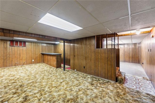 4733 Bond Street, Shawnee, KS 66203