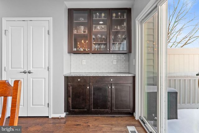 1004 SEMINICK ALY, Phoenixville, PA 19460