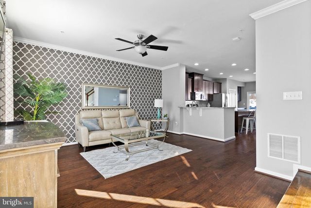 1004 SEMINICK ALY, Phoenixville, PA 19460