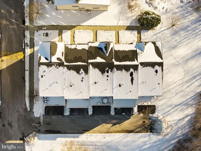 1004 SEMINICK ALY, Phoenixville, PA 19460