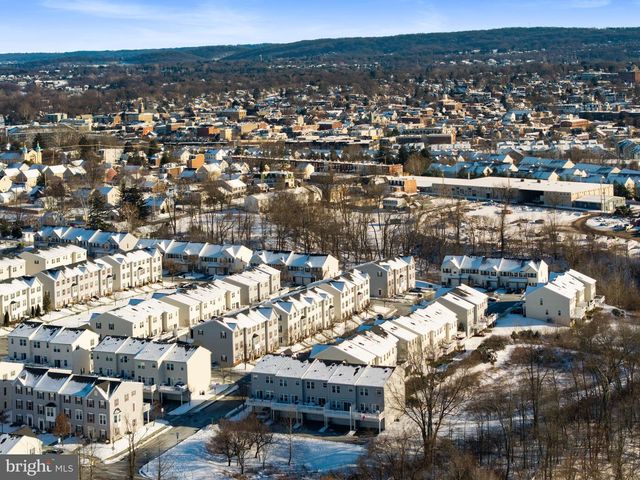 1004 SEMINICK ALY, Phoenixville, PA 19460