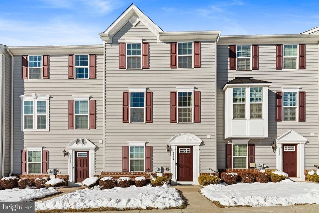 1004 SEMINICK ALY, Phoenixville, PA 19460