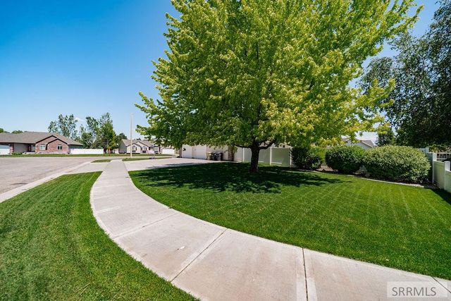 3886 Taylorview Lane, Idaho Falls, ID 83406