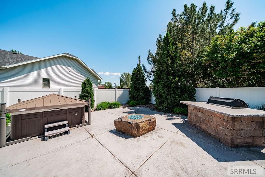 Image 48 of property listing at 3886 Taylorview Lane, Idaho Falls, ID 83406