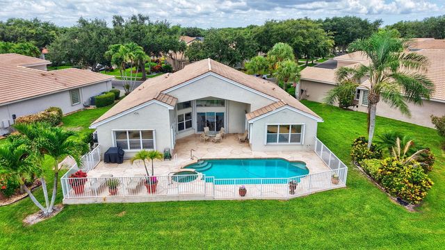 13461 Barcelona Lake Circle, Delray Beach, FL 33446