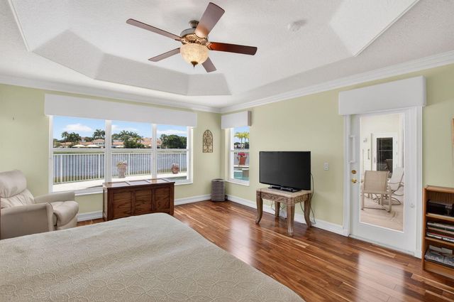 13461 Barcelona Lake Circle, Delray Beach, FL 33446