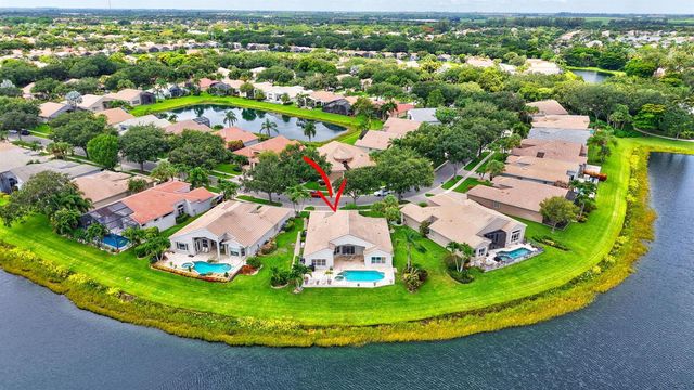 13461 Barcelona Lake Circle, Delray Beach, FL 33446