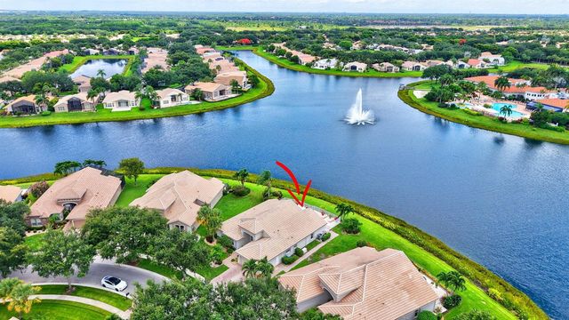 13461 Barcelona Lake Circle, Delray Beach, FL 33446