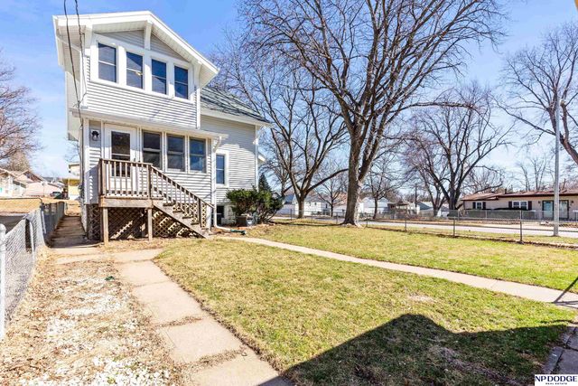 2356 S 35th Avenue, Omaha, NE 68105