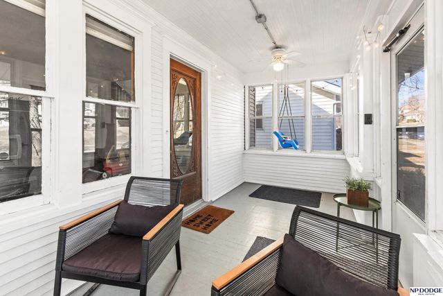 2356 S 35th Avenue, Omaha, NE 68105