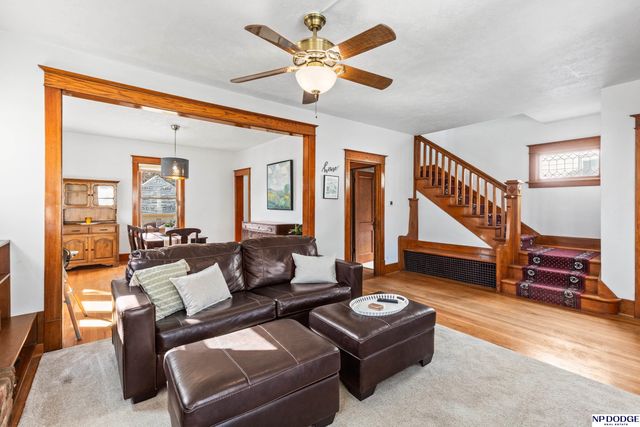 2356 S 35th Avenue, Omaha, NE 68105