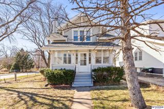 2356 S 35th Avenue, Omaha, NE 68105