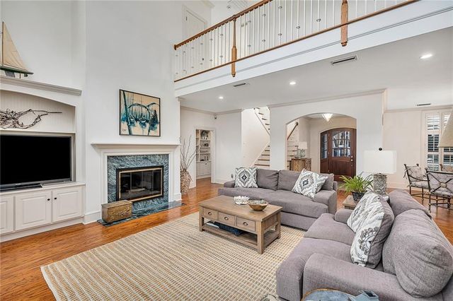 912 Champney, St. Simons Island, GA 31522