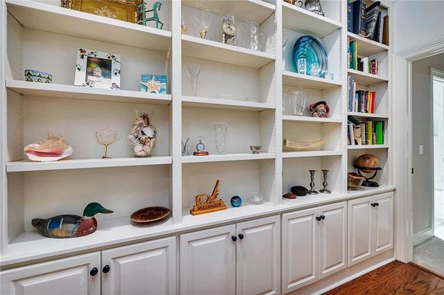 912 Champney, St. Simons Island, GA 31522