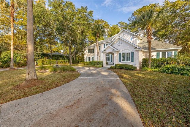 912 Champney, St. Simons Island, GA 31522