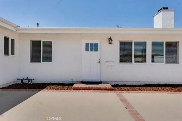 21713 San Jose Street, Chatsworth, CA 91311