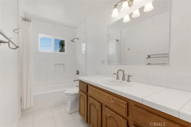 21713 San Jose Street, Chatsworth, CA 91311