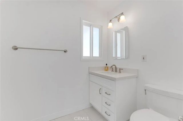 21713 San Jose Street, Chatsworth, CA 91311