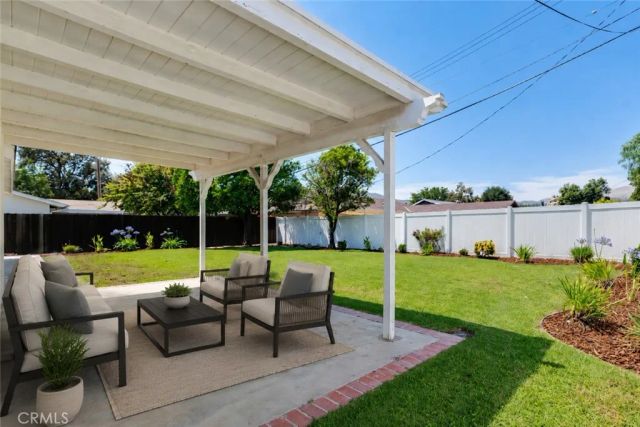 21713 San Jose Street, Chatsworth, CA 91311