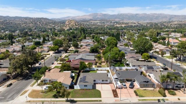 21713 San Jose Street, Chatsworth, CA 91311
