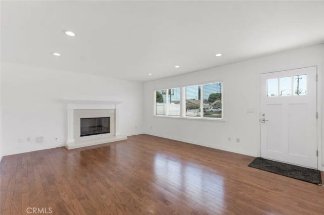 21713 San Jose Street, Chatsworth, CA 91311
