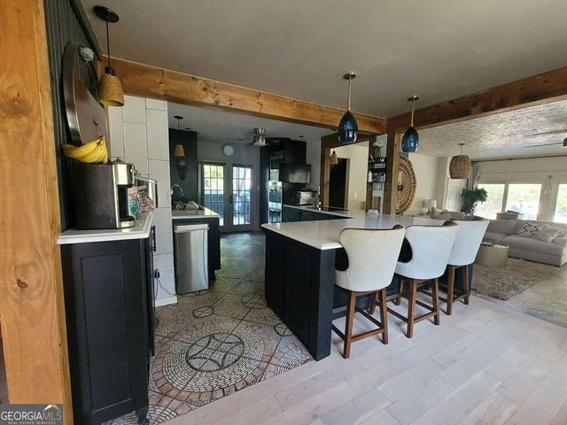 2158 WEYBRIDGE Drive, Jonesboro, GA 30236