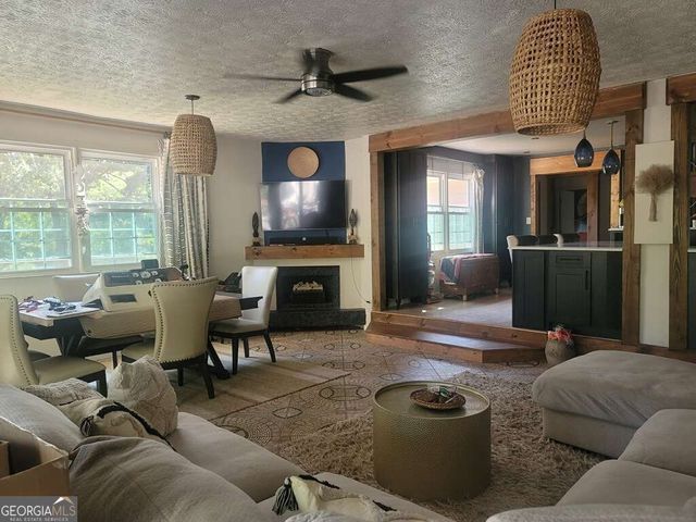 2158 WEYBRIDGE Drive, Jonesboro, GA 30236