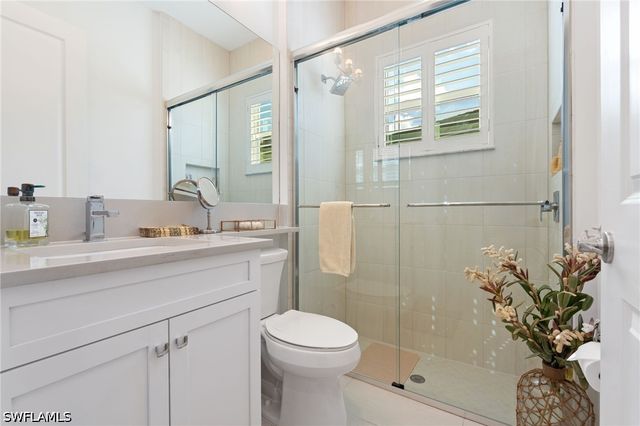 12377 Dahlia CT, Naples, FL 34120
