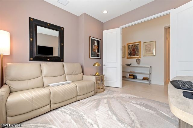 12377 Dahlia CT, Naples, FL 34120