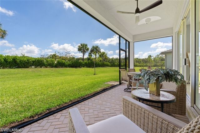 12377 Dahlia CT, Naples, FL 34120