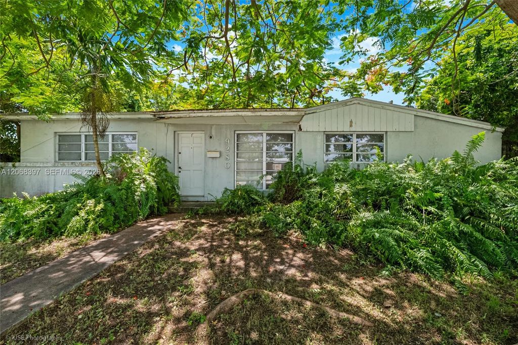 9280 Nautilus Drive, Cutler Bay, FL 33189