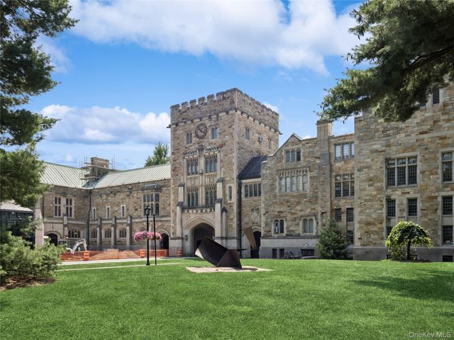1 College Avenue, Poughkeepsie, NY 12603