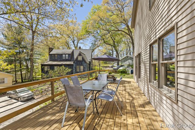 15780 Ridge Lane, Spring Lake, MI 49456