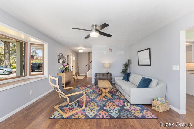 15780 Ridge Lane, Spring Lake, MI 49456