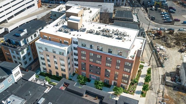 75 Willow Ct 608, Boston, MA 02125