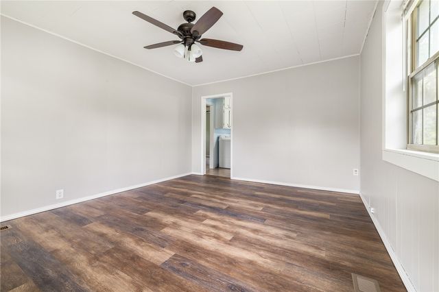 224 N Highland Street, Harrison, AR 72601