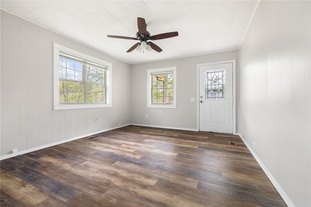 224 N Highland Street, Harrison, AR 72601