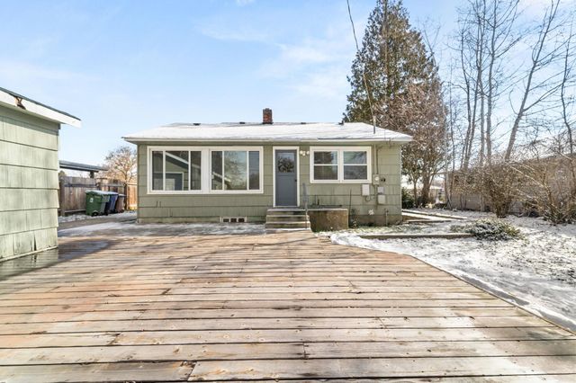 5803 N Elgin St, Spokane, WA 99205