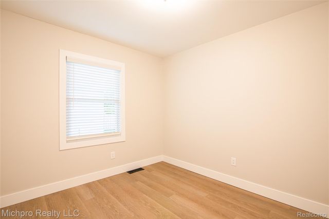 4577 Jerome Road, Independence Charter Township, MI 48346