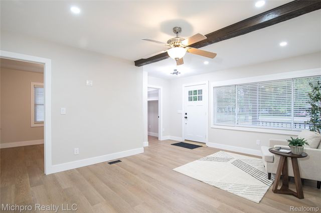 4577 Jerome Road, Independence Charter Township, MI 48346