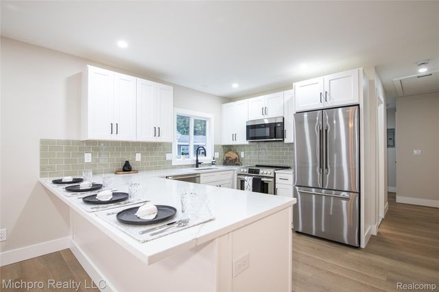 4577 Jerome Road, Independence Charter Township, MI 48346