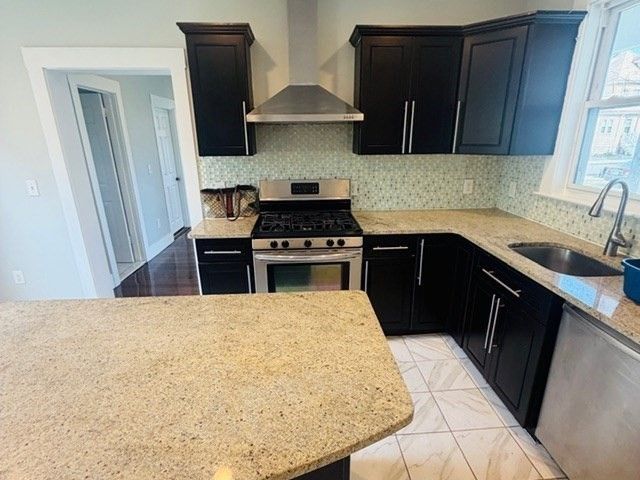 155 Cedar Street 1, Framingham, MA 01702